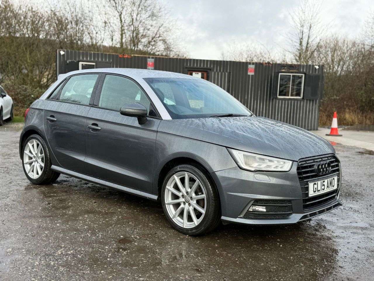 2015 AUDI A1 2015 AUDI A1