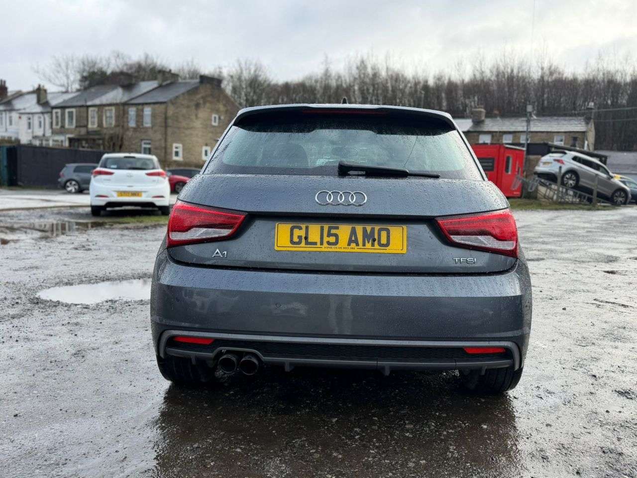 A 2015 AUDI A1 1.4 TFSI S line Sportback 5dr Petrol S Tronic Euro 6 (s/s) (125 ps) REAR PA A 2015 AUDI A1 1.4 TFSI S line Sportback 5dr Petrol S Tronic Euro 6 (s/s) (125 ps) REAR PA