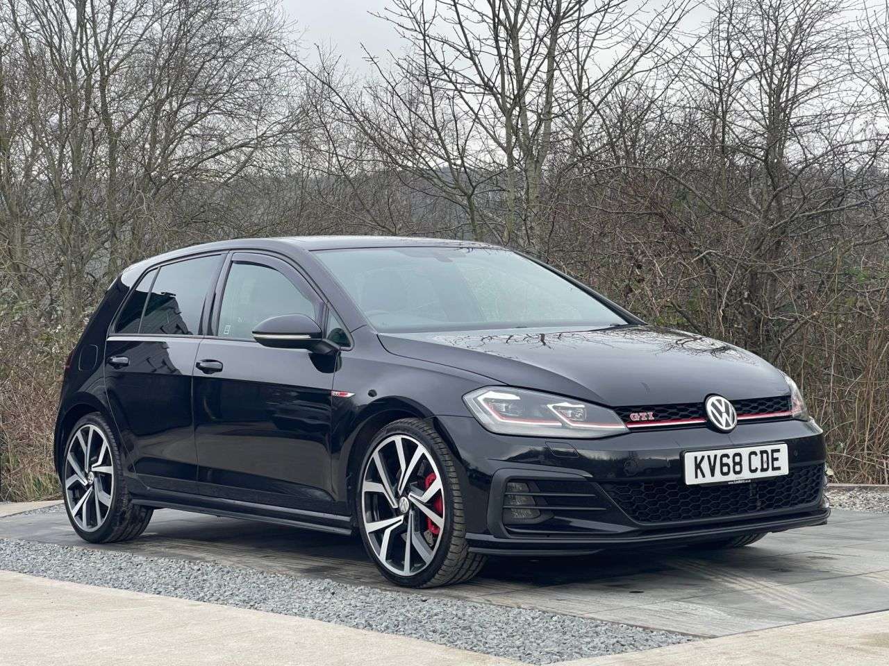 A 2018 VOLKSWAGEN GOLF 2.0 TSI GPF GTI Performance Hatchback 5dr Petrol DSG Euro 6 (s/s) (245 ps) A 2018 VOLKSWAGEN GOLF 2.0 TSI GPF GTI Performance Hatchback 5dr Petrol DSG Euro 6 (s/s) (245 ps)