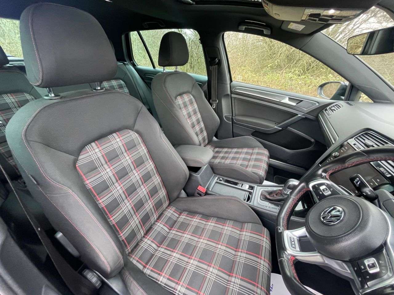 2018 VOLKSWAGEN GOLF 2018 VOLKSWAGEN GOLF