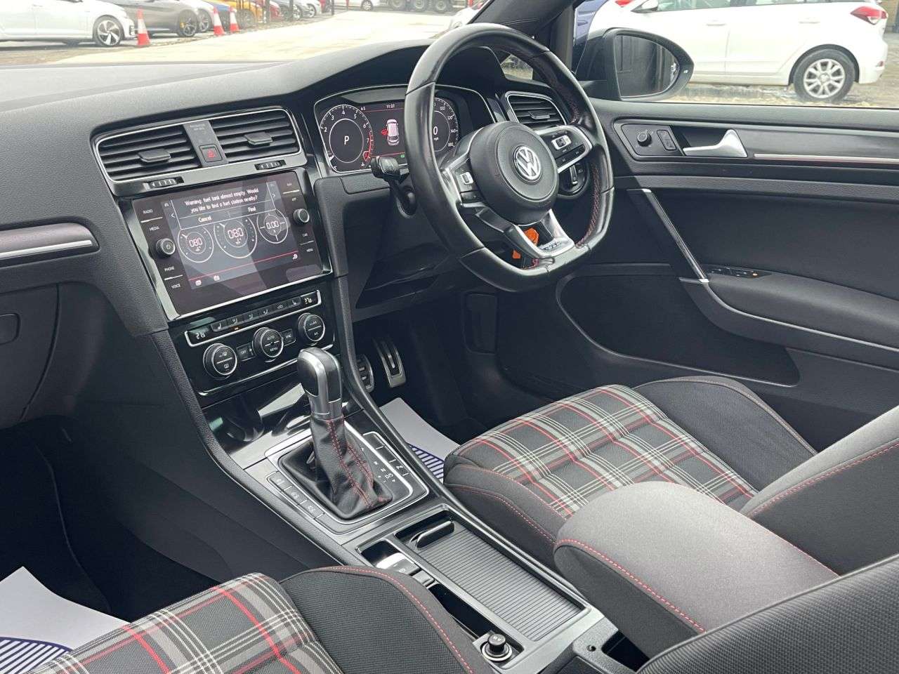 2018 VOLKSWAGEN GOLF 2018 VOLKSWAGEN GOLF