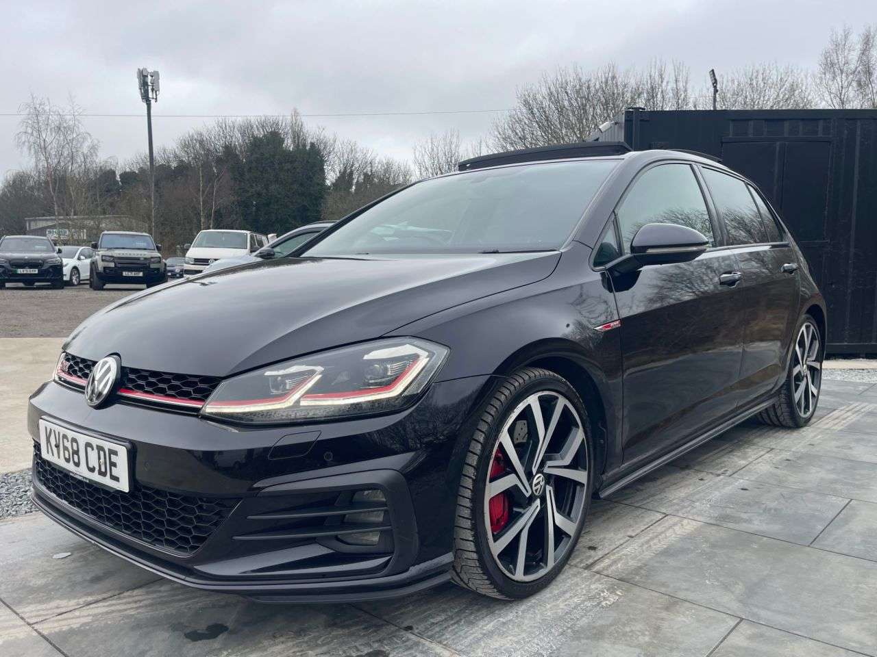 2018 VOLKSWAGEN GOLF 2018 VOLKSWAGEN GOLF