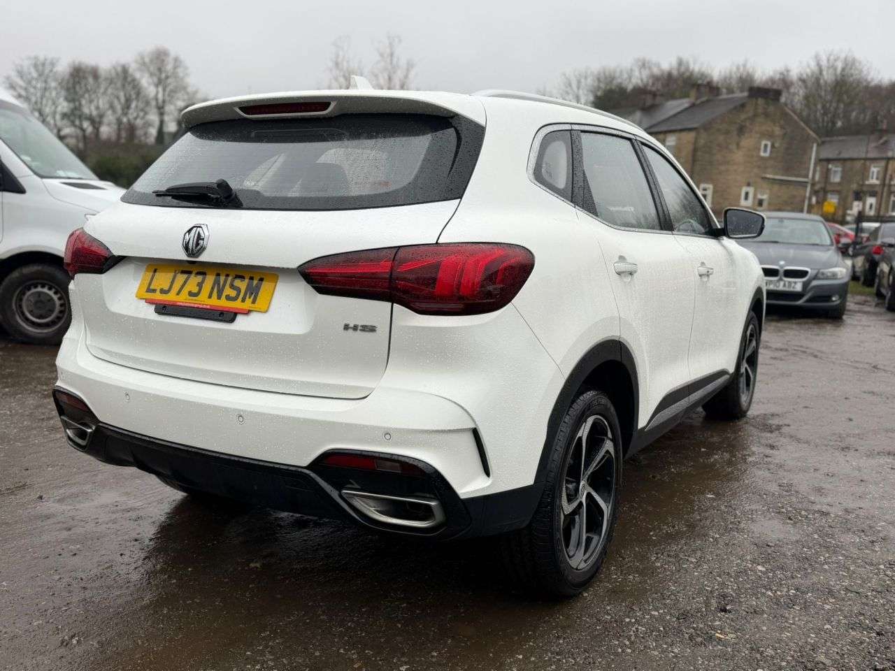 A 2023 MG MG HS 1.5 T-GDI SE SUV 5dr Petrol Manual Euro 6 (s/s) (162 ps) SAT NAV REAR CAMER A 2023 MG MG HS 1.5 T-GDI SE SUV 5dr Petrol Manual Euro 6 (s/s) (162 ps) SAT NAV REAR CAMER