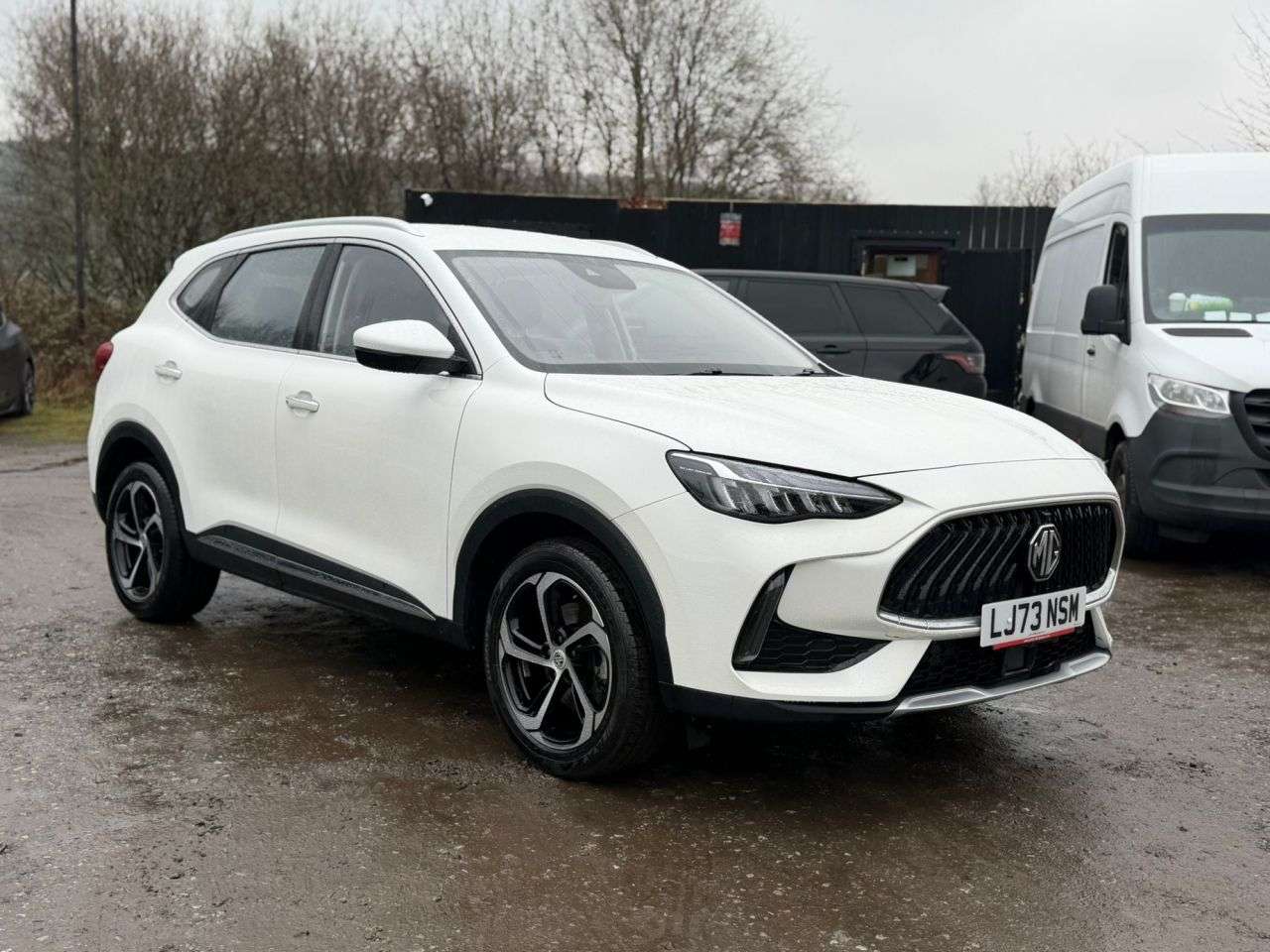 A 2023 MG MG HS 1.5 T-GDI SE SUV 5dr Petrol Manual Euro 6 (s/s) (162 ps) SAT NAV REAR CAMER A 2023 MG MG HS 1.5 T-GDI SE SUV 5dr Petrol Manual Euro 6 (s/s) (162 ps) SAT NAV REAR CAMER