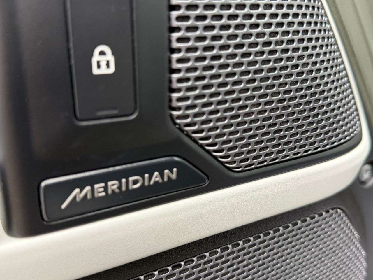 2021 LAND ROVER DEFENDER 2021 LAND ROVER DEFENDER