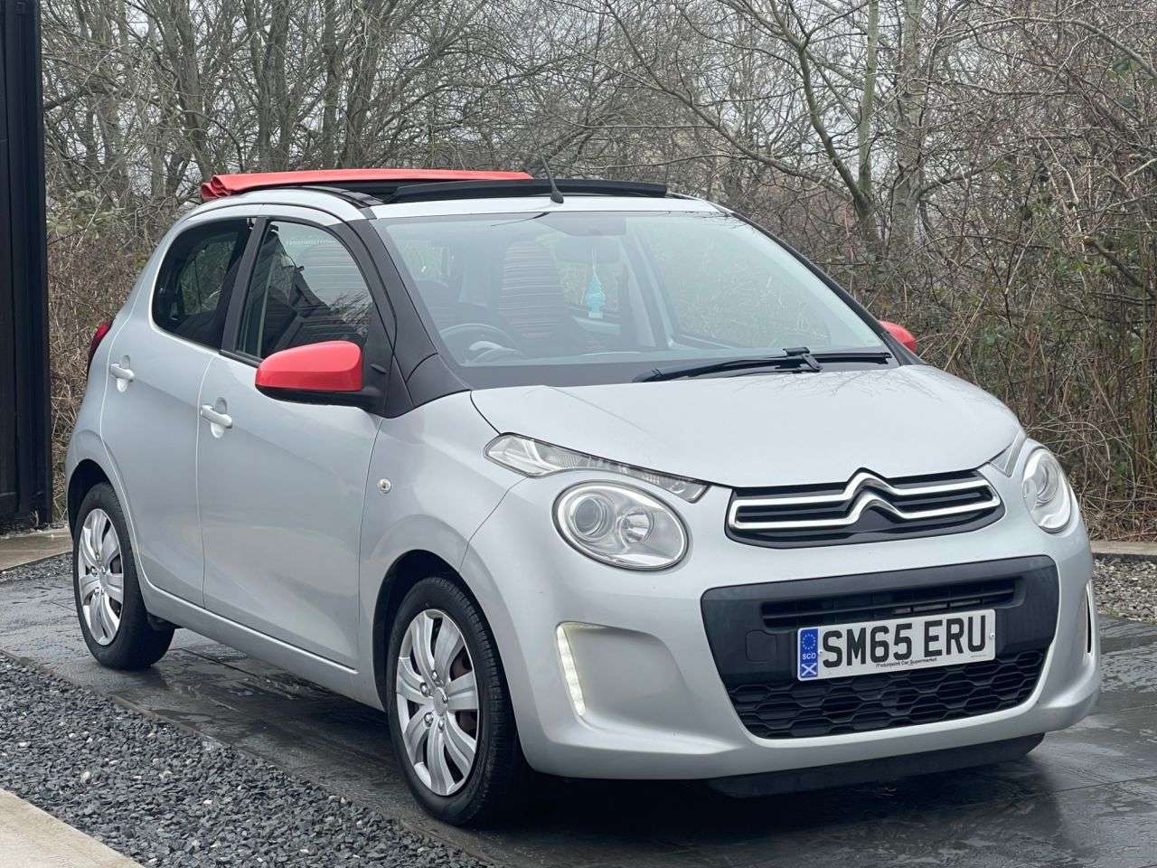 A 2015 CITROEN C1 1.2 PureTech Feel Airscape 5dr Petrol Manual Euro 6 (Euro 6) (82 ps) 6 MONT A 2015 CITROEN C1 1.2 PureTech Feel Airscape 5dr Petrol Manual Euro 6 (Euro 6) (82 ps) 6 MONT