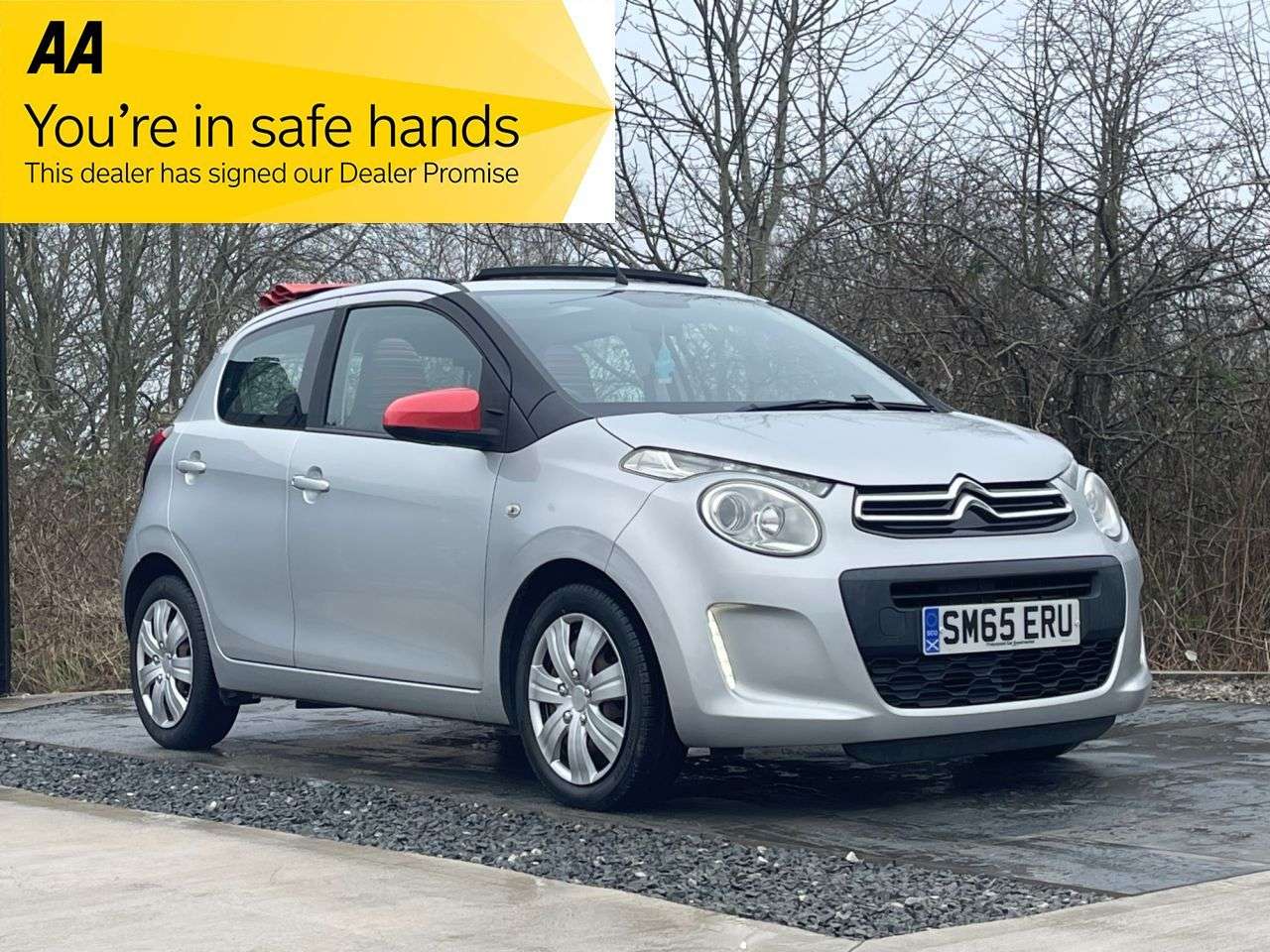 A 2015 CITROEN C1 1.2 PureTech Feel Airscape 5dr Petrol Manual Euro 6 (Euro 6) (82 ps) 6 MONT A 2015 CITROEN C1 1.2 PureTech Feel Airscape 5dr Petrol Manual Euro 6 (Euro 6) (82 ps) 6 MONT