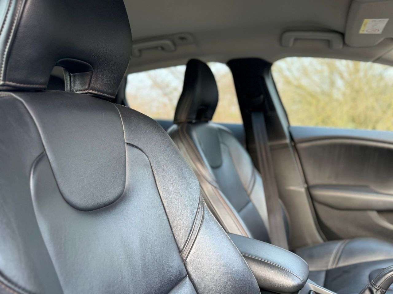 2014 VOLVO V40 CROSS COUNTRY 2014 VOLVO V40 CROSS COUNTRY