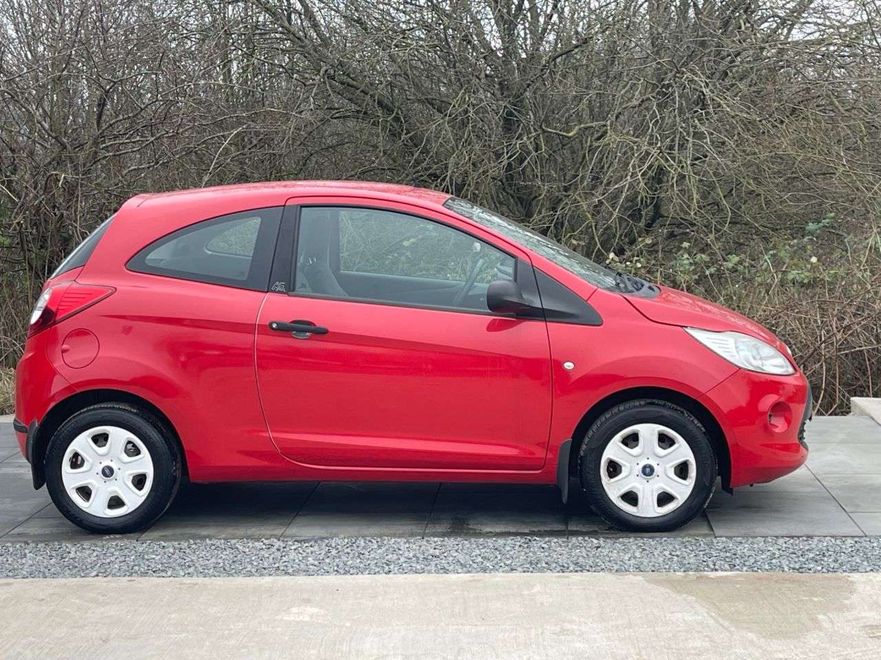 A 2012 FORD KA 1.2 Studio Hatchback 3dr Petrol Manual Euro 5 (69 ps) GOOD SERVICE RECORD A 2012 FORD KA 1.2 Studio Hatchback 3dr Petrol Manual Euro 5 (69 ps) GOOD SERVICE RECORD