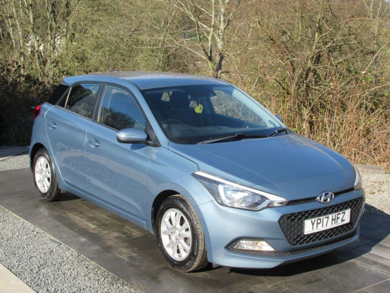 A 2017 HYUNDAI I20 1.2 SE Hatchback 5dr Petrol Manual Euro 6 (84 ps) BLUETOOTH LANE ASSIST A 2017 HYUNDAI I20 1.2 SE Hatchback 5dr Petrol Manual Euro 6 (84 ps) BLUETOOTH LANE ASSIST