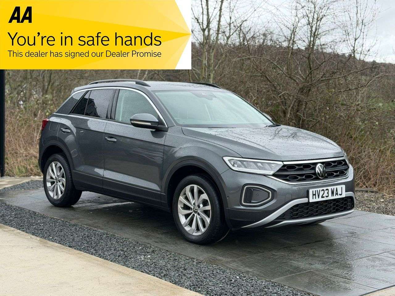 A 2023 VOLKSWAGEN T-ROC 1.5 TSI Life SUV 5dr Petrol DSG Euro 6 (s/s) (150 ps) BLUETOOTH AUDIO CRUIS A 2023 VOLKSWAGEN T-ROC 1.5 TSI Life SUV 5dr Petrol DSG Euro 6 (s/s) (150 ps) BLUETOOTH AUDIO CRUIS