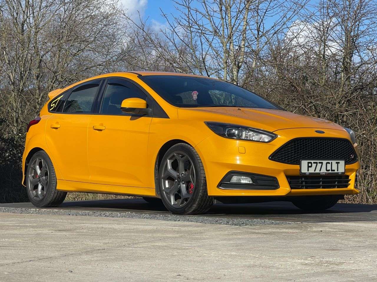 A 2018 FORD FOCUS 2.0 TDCi ST-3 Hatchback 5dr Diesel Manual Euro 6 (s/s) (185 ps) HEATED SEAT A 2018 FORD FOCUS 2.0 TDCi ST-3 Hatchback 5dr Diesel Manual Euro 6 (s/s) (185 ps) HEATED SEAT