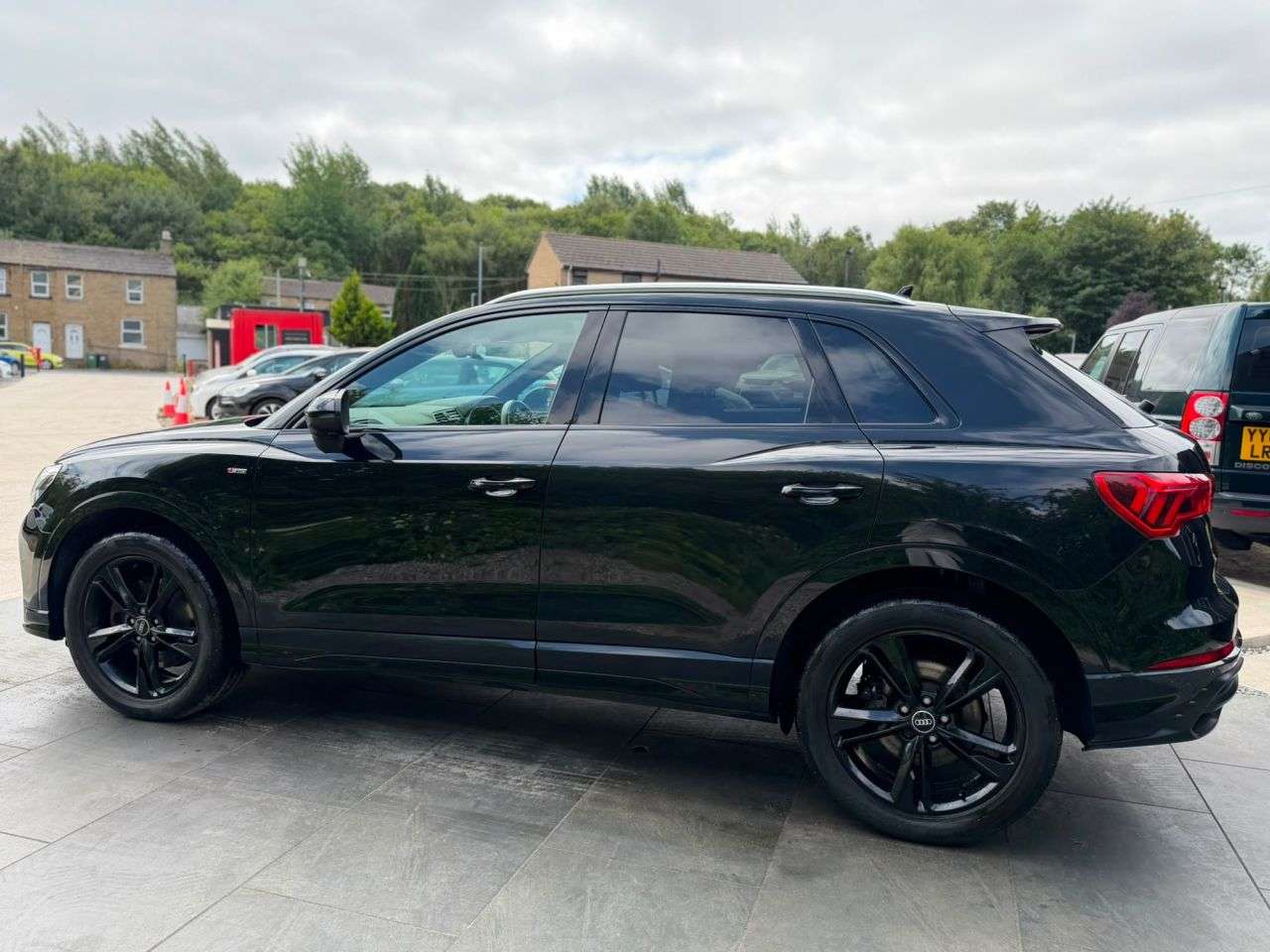 2021 AUDI Q3 2021 AUDI Q3