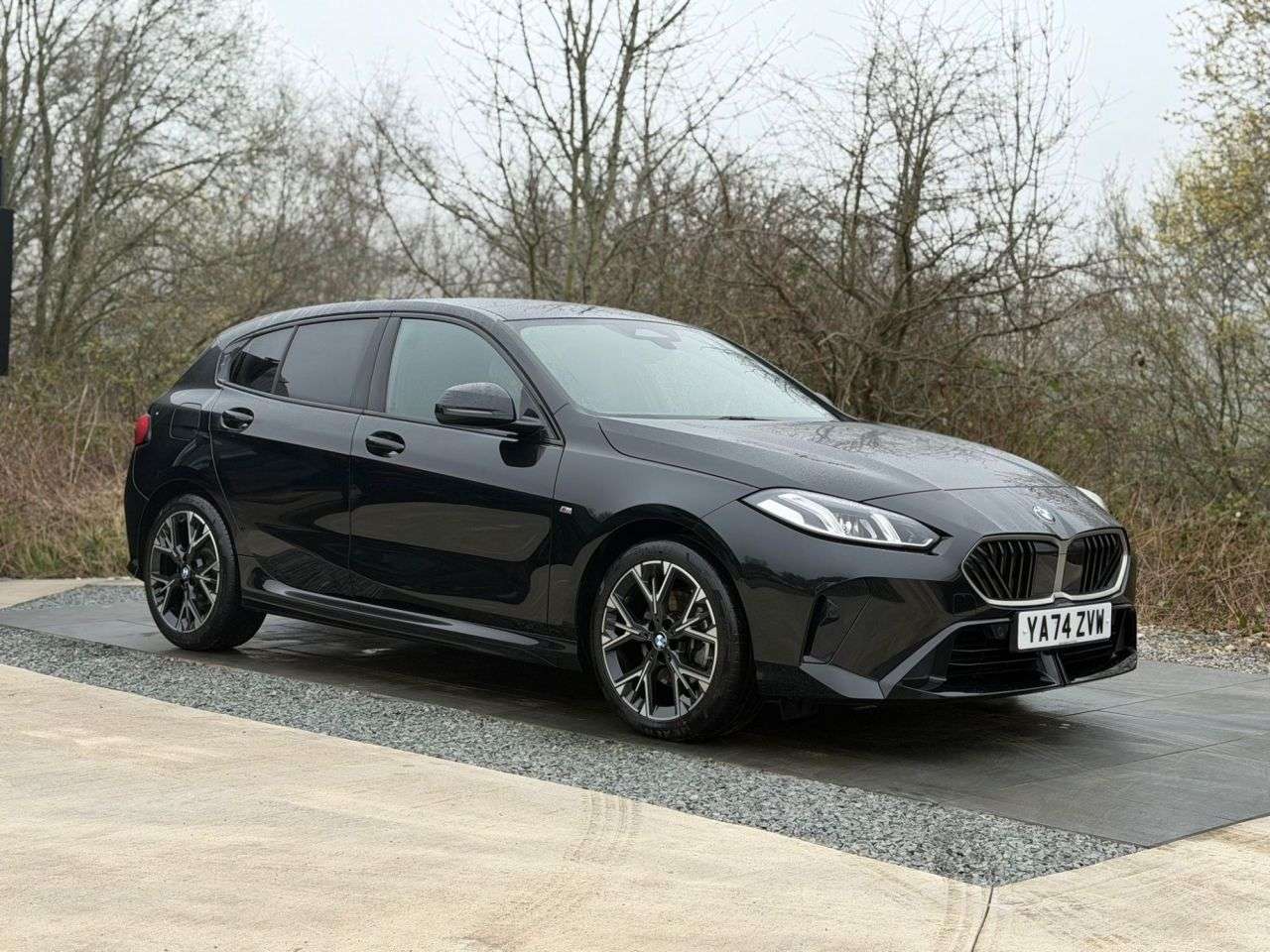 A 2025 BMW 1 SERIES 1.5 120i MHT M Sport Hatchback 5dr Petrol Hybrid DCT Euro 6 (s/s) (170 ps) A 2025 BMW 1 SERIES 1.5 120i MHT M Sport Hatchback 5dr Petrol Hybrid DCT Euro 6 (s/s) (170 ps)