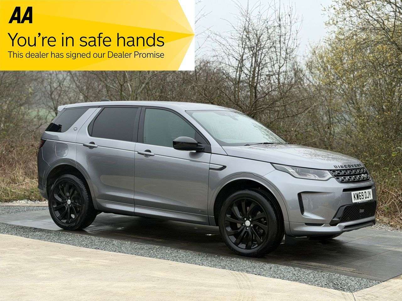 A 2019 LAND ROVER DISCOVERY SPORT 2.0 P250 MHEV R-Dynamic HSE SUV 5dr Petrol Auto 4WD Euro 6 (s/s) (250 ps) H A 2019 LAND ROVER DISCOVERY SPORT 2.0 P250 MHEV R-Dynamic HSE SUV 5dr Petrol Auto 4WD Euro 6 (s/s) (250 ps) H