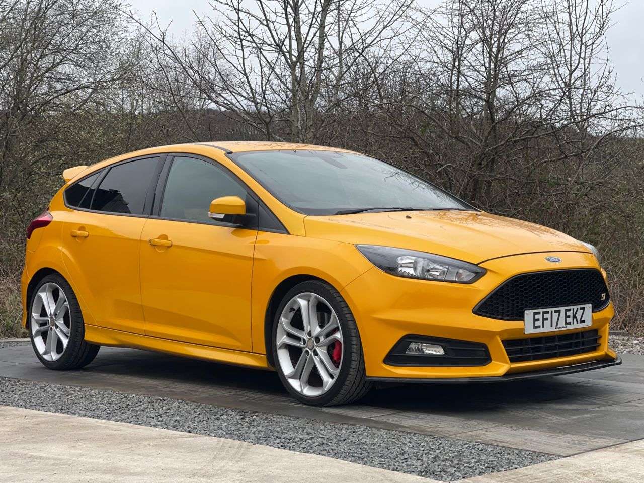 A 2017 FORD FOCUS 2.0T EcoBoost ST-2 Hatchback 5dr Petrol Manual Euro 6 (s/s) (250 ps) REAR C A 2017 FORD FOCUS 2.0T EcoBoost ST-2 Hatchback 5dr Petrol Manual Euro 6 (s/s) (250 ps) REAR C