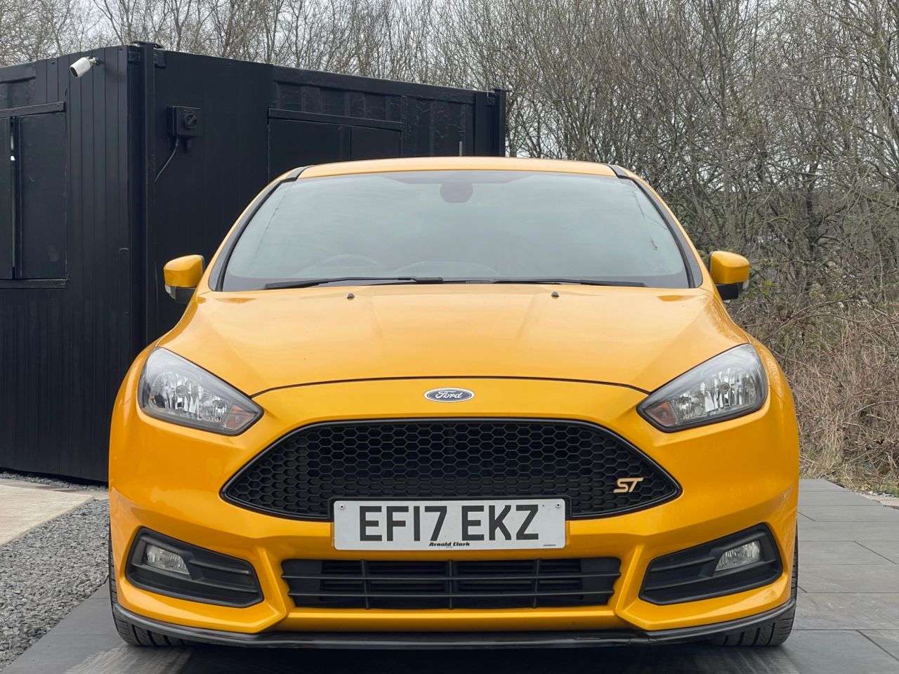 A 2017 FORD FOCUS 2.0T EcoBoost ST-2 Hatchback 5dr Petrol Manual Euro 6 (s/s) (250 ps) REAR C A 2017 FORD FOCUS 2.0T EcoBoost ST-2 Hatchback 5dr Petrol Manual Euro 6 (s/s) (250 ps) REAR C