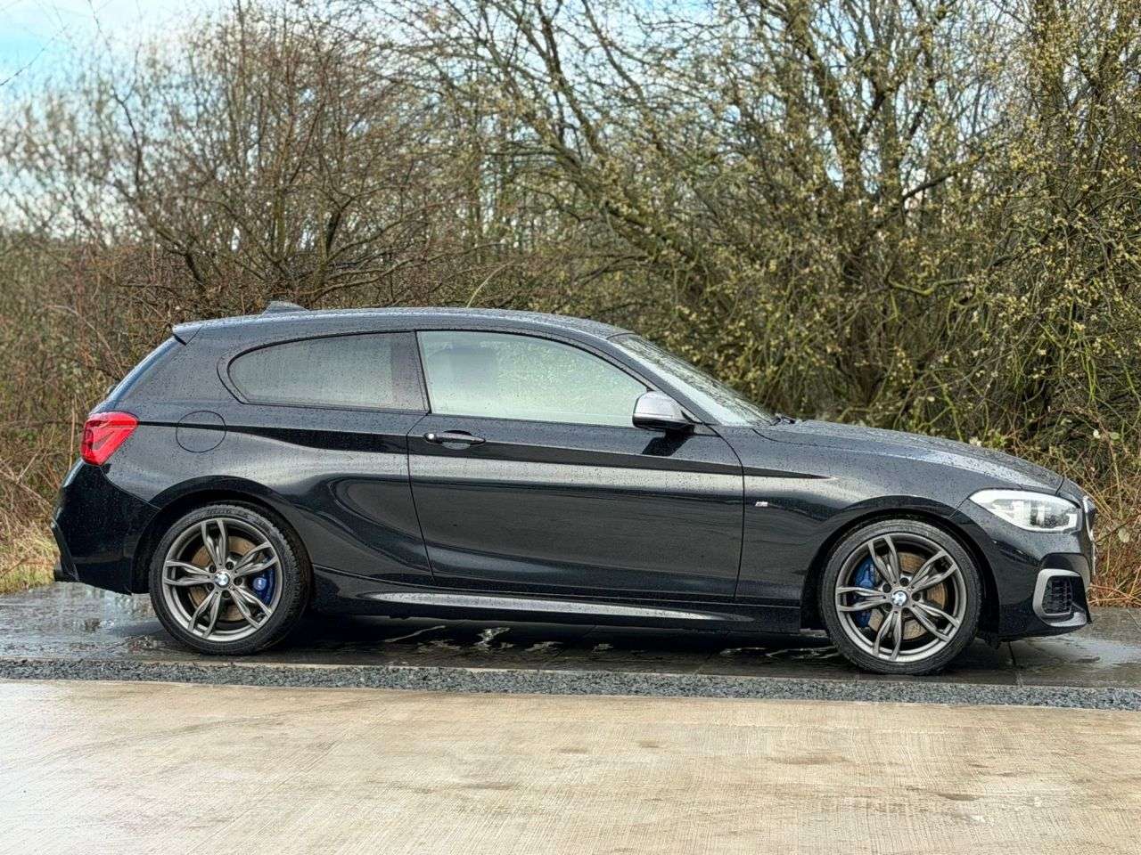 A 2015 BMW 1 SERIES 3.0 M135i Hatchback 3dr Petrol Manual Euro 6 (s/s) (326 ps) GOOD SERVICE HI A 2015 BMW 1 SERIES 3.0 M135i Hatchback 3dr Petrol Manual Euro 6 (s/s) (326 ps) GOOD SERVICE HI