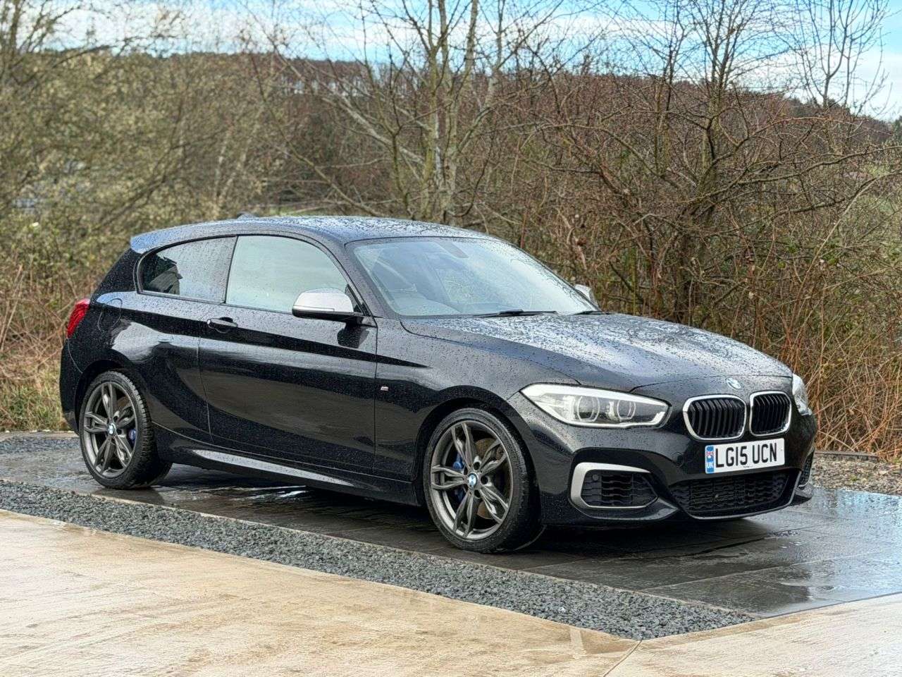 A 2015 BMW 1 SERIES 3.0 M135i Hatchback 3dr Petrol Manual Euro 6 (s/s) (326 ps) GOOD SERVICE HI A 2015 BMW 1 SERIES 3.0 M135i Hatchback 3dr Petrol Manual Euro 6 (s/s) (326 ps) GOOD SERVICE HI