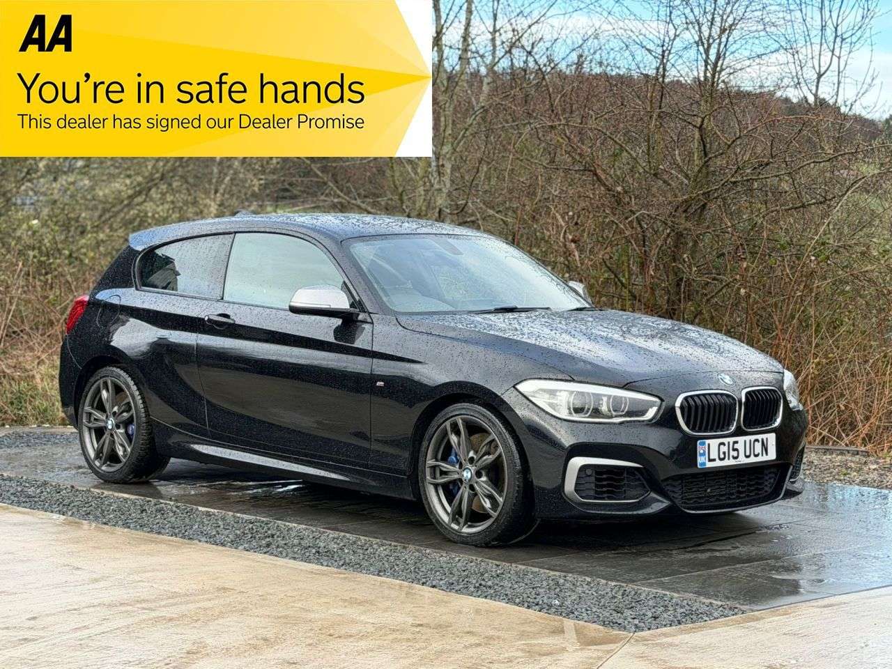 A 2015 BMW 1 SERIES 3.0 M135i Hatchback 3dr Petrol Manual Euro 6 (s/s) (326 ps) GOOD SERVICE HI A 2015 BMW 1 SERIES 3.0 M135i Hatchback 3dr Petrol Manual Euro 6 (s/s) (326 ps) GOOD SERVICE HI