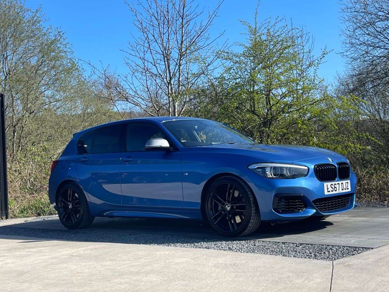 2017 BMW 1 SERIES 2017 BMW 1 SERIES