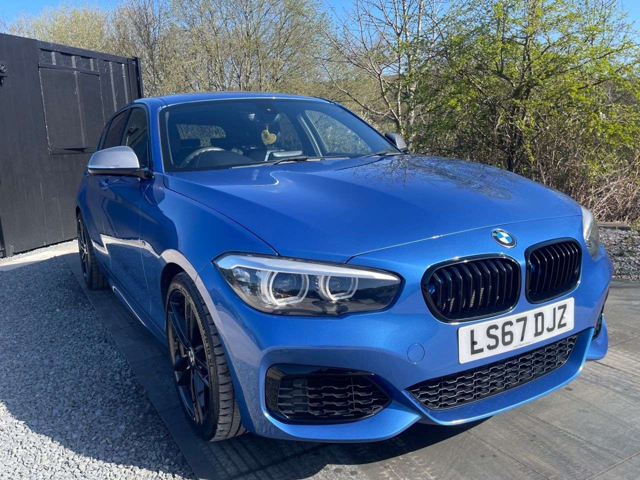 2017 BMW 1 SERIES 2017 BMW 1 SERIES