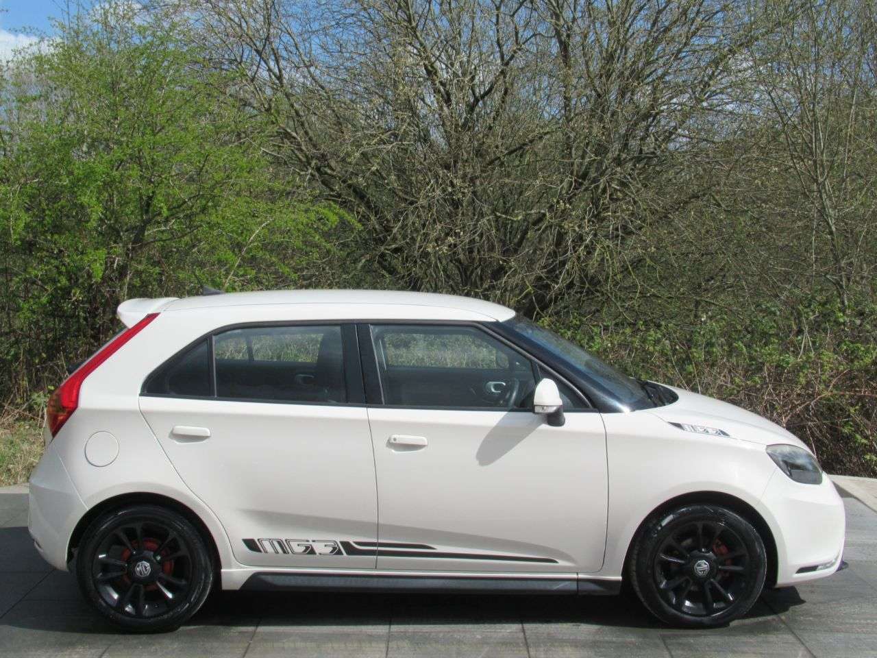 A 2014 MG MG3 1.5 VTi-TECH 3Style Hatchback 5dr Petrol Manual Euro 5 (106 ps) AC CRUISE C A 2014 MG MG3 1.5 VTi-TECH 3Style Hatchback 5dr Petrol Manual Euro 5 (106 ps) AC CRUISE C