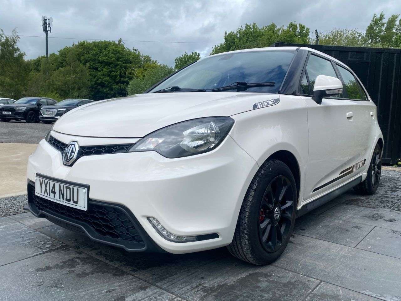 A 2014 MG MG3 1.5 VTi-TECH 3Style Hatchback 5dr Petrol Manual Euro 5 (106 ps) AC CRUISE C A 2014 MG MG3 1.5 VTi-TECH 3Style Hatchback 5dr Petrol Manual Euro 5 (106 ps) AC CRUISE C