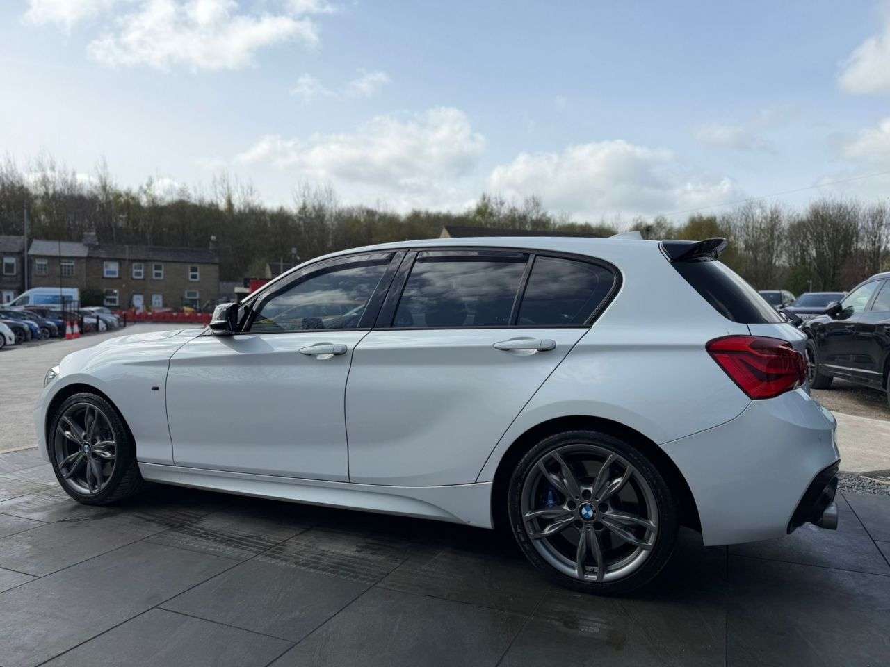 2016 BMW 1 SERIES 2016 BMW 1 SERIES