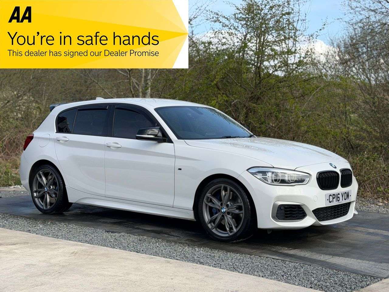 A 2016 BMW 1 SERIES 3.0 M135i Hatchback 5dr Petrol Manual Euro 6 (s/s) (326 ps) 6 MONTHS WARRAN A 2016 BMW 1 SERIES 3.0 M135i Hatchback 5dr Petrol Manual Euro 6 (s/s) (326 ps) 6 MONTHS WARRAN