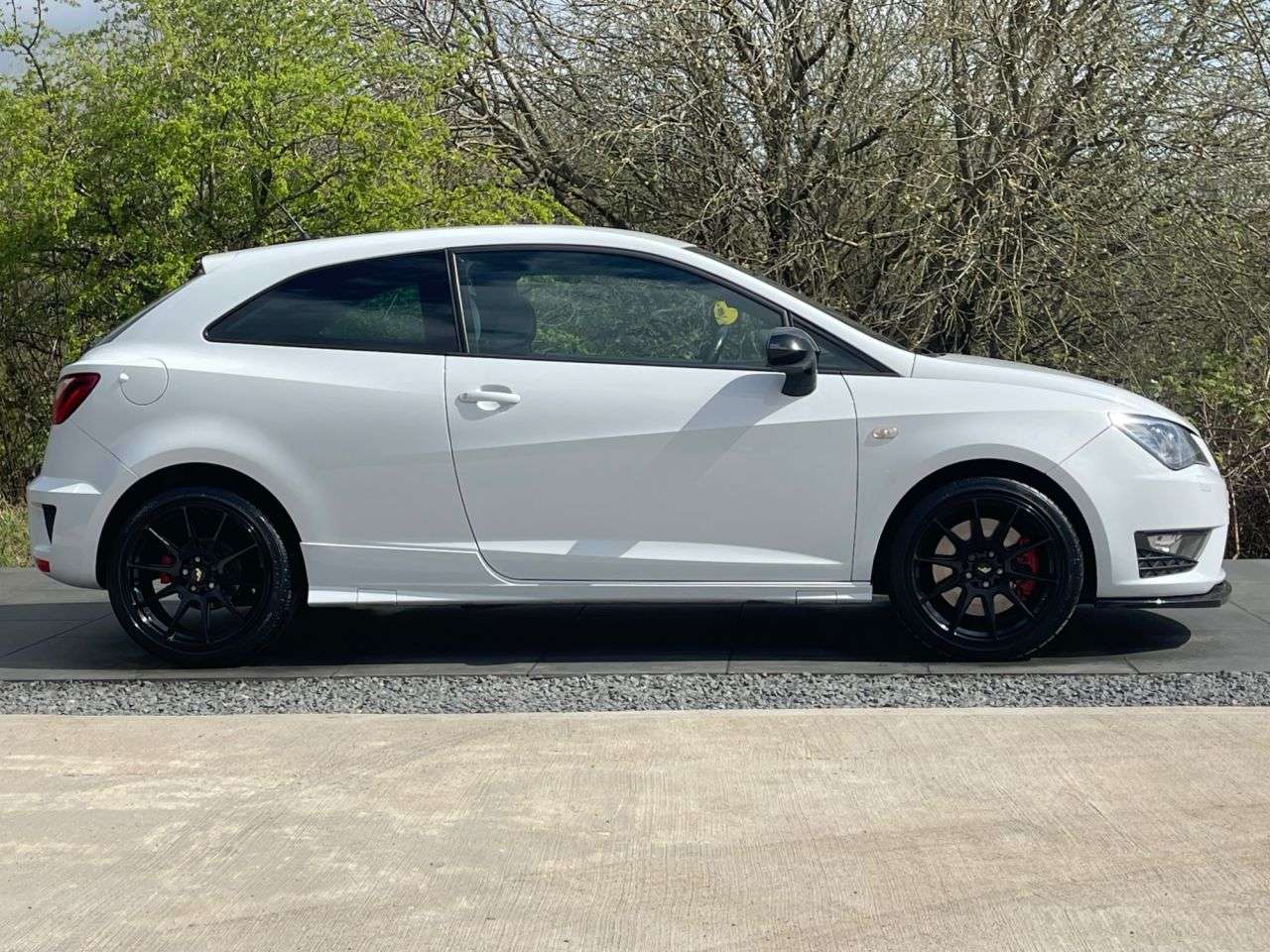 A 2016 SEAT IBIZA 1.8 TSI Cupra Black Sport Coupe 3dr Petrol Manual Euro 6 (s/s) (192 ps) CRU A 2016 SEAT IBIZA 1.8 TSI Cupra Black Sport Coupe 3dr Petrol Manual Euro 6 (s/s) (192 ps) CRU