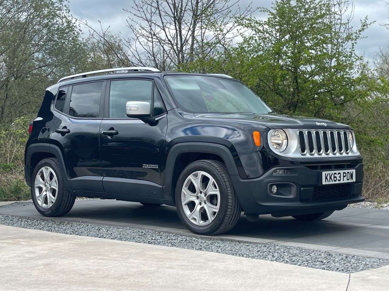 A 2015 JEEP RENEGADE 1.6 MultiJetII Limited SUV 5dr Diesel Manual Euro 5 (s/s) (120 ps) EXCELLEN A 2015 JEEP RENEGADE 1.6 MultiJetII Limited SUV 5dr Diesel Manual Euro 5 (s/s) (120 ps) EXCELLEN