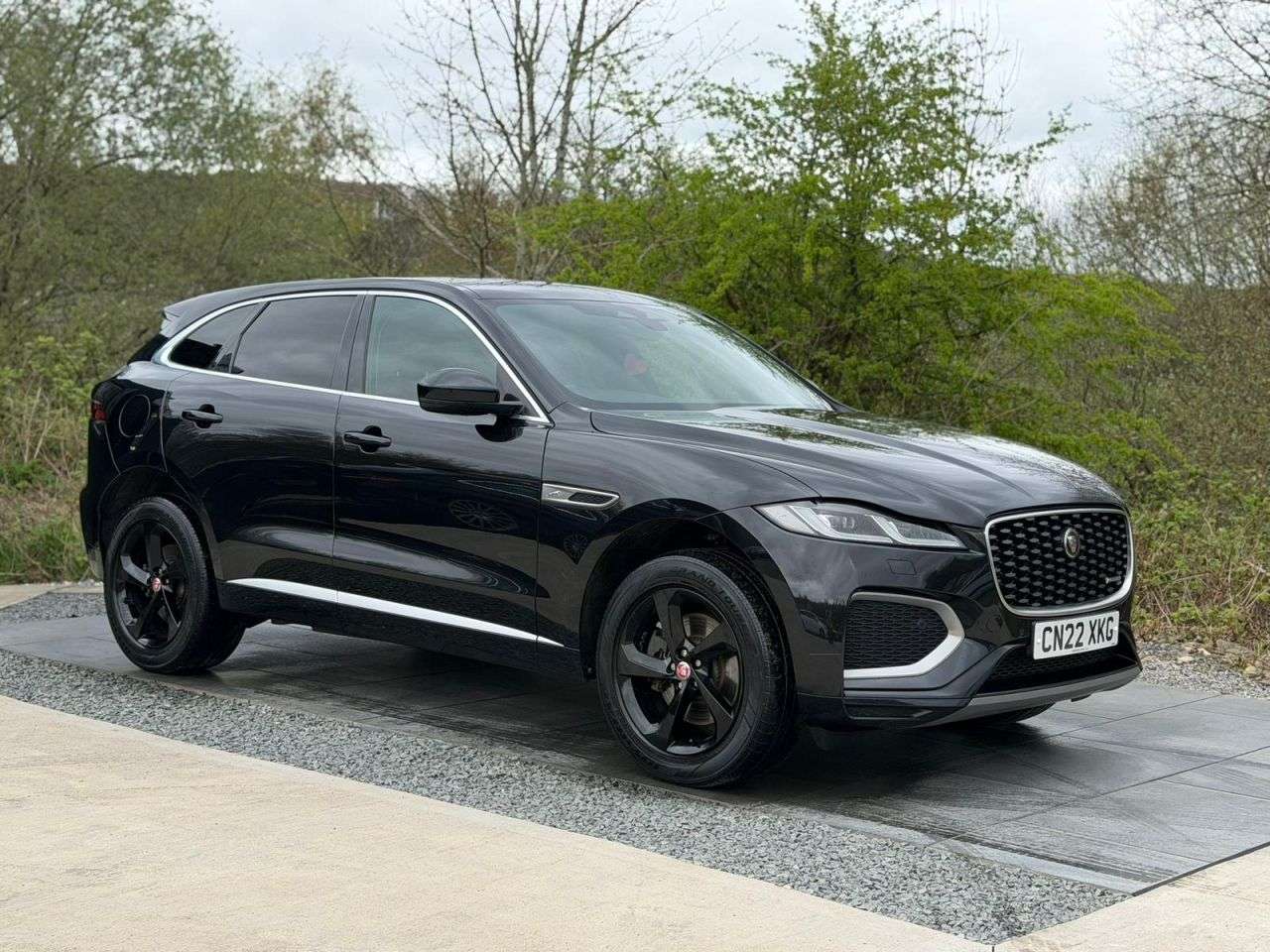 A 2022 JAGUAR F-PACE 2.0 D200 MHEV R-Dynamic S SUV 5dr Diesel Auto AWD Euro 6 (s/s) (204 ps) 6 M A 2022 JAGUAR F-PACE 2.0 D200 MHEV R-Dynamic S SUV 5dr Diesel Auto AWD Euro 6 (s/s) (204 ps) 6 M