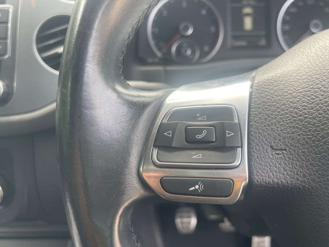 2013 VOLKSWAGEN TIGUAN 2013 VOLKSWAGEN TIGUAN
