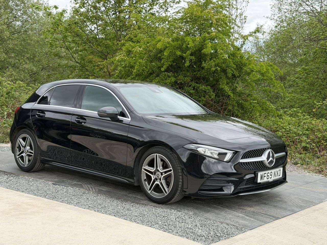 A 2019 MERCEDES-BENZ A-CLASS 1.3 A200 AMG Line Hatchback 5dr Petrol 7G-DCT Euro 6 (s/s) (163 ps) BLUETOO A 2019 MERCEDES-BENZ A-CLASS 1.3 A200 AMG Line Hatchback 5dr Petrol 7G-DCT Euro 6 (s/s) (163 ps) BLUETOO