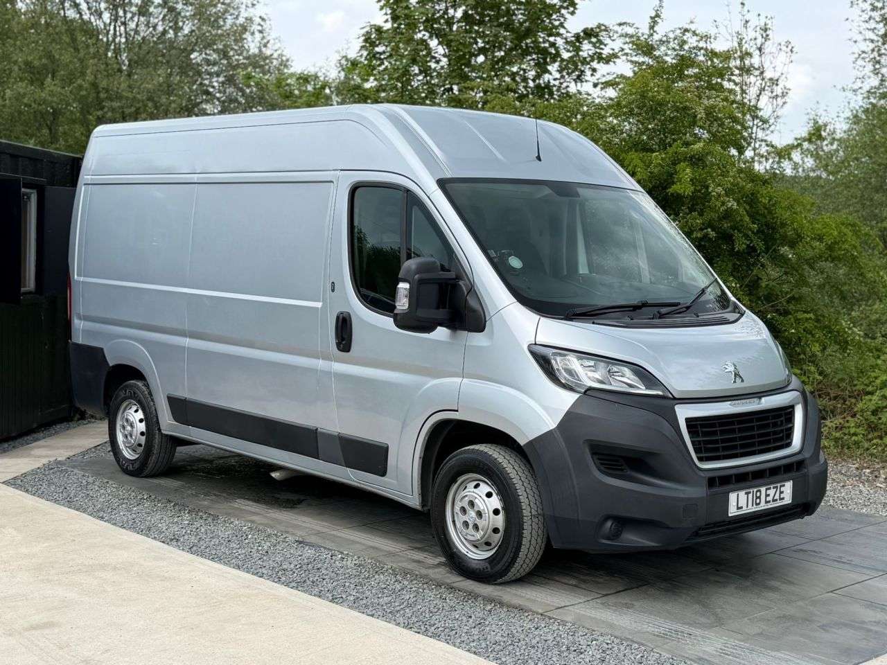 A 2018 PEUGEOT BOXER 2.0 BlueHDi 335 Professional Panel Van 5dr Diesel Manual L2 H2 Euro 6 (130 A 2018 PEUGEOT BOXER 2.0 BlueHDi 335 Professional Panel Van 5dr Diesel Manual L2 H2 Euro 6 (130