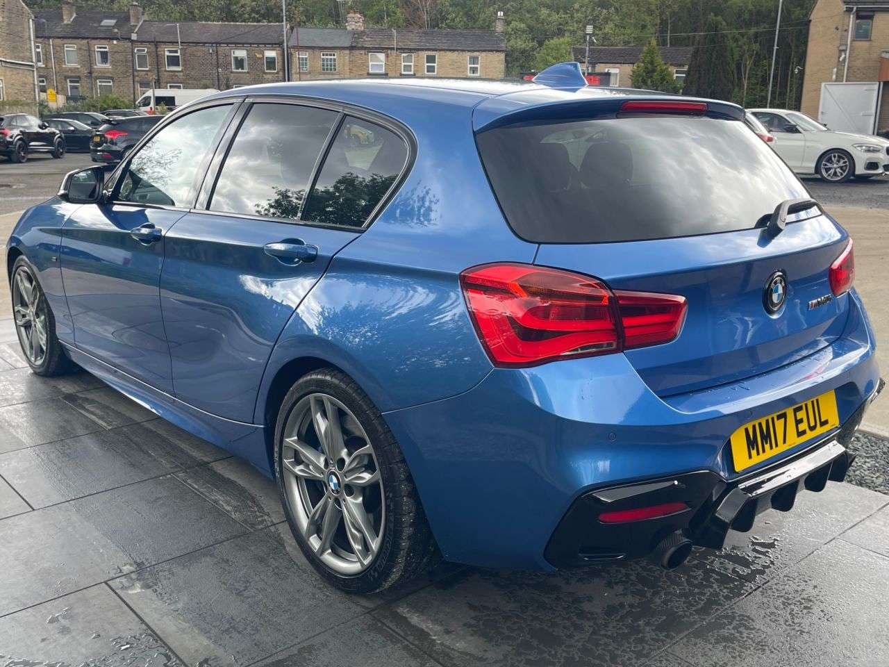 2017 BMW 1 SERIES 2017 BMW 1 SERIES