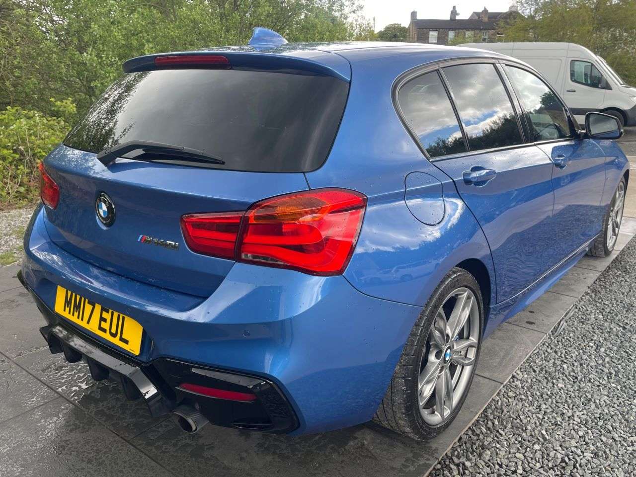 2017 BMW 1 SERIES 2017 BMW 1 SERIES