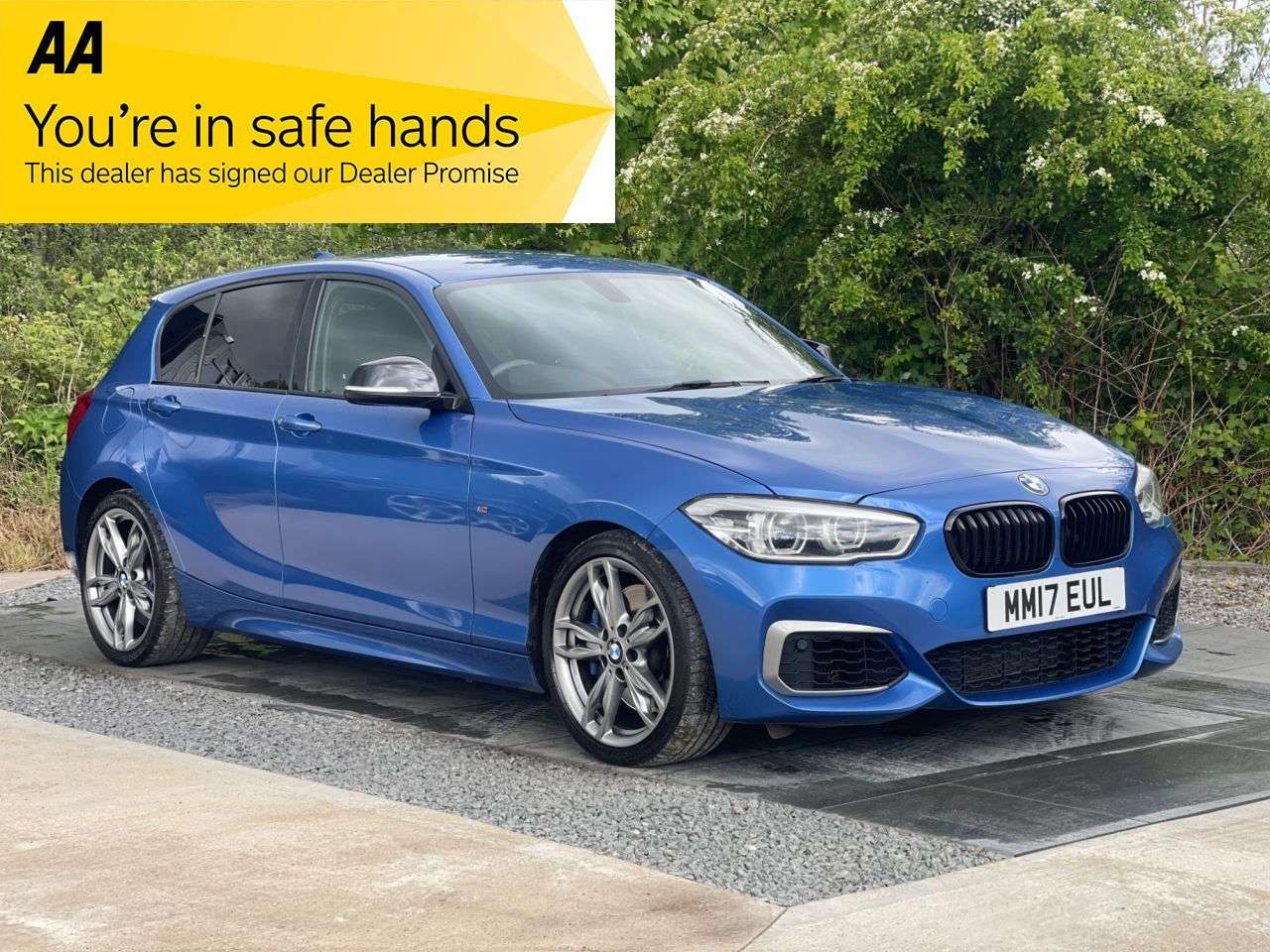 A 2017 BMW 1 SERIES 3.0 M140i Hatchback 5dr Petrol Auto Euro 6 (s/s) (340 ps) REAR SENSORS BLUE A 2017 BMW 1 SERIES 3.0 M140i Hatchback 5dr Petrol Auto Euro 6 (s/s) (340 ps) REAR SENSORS BLUE