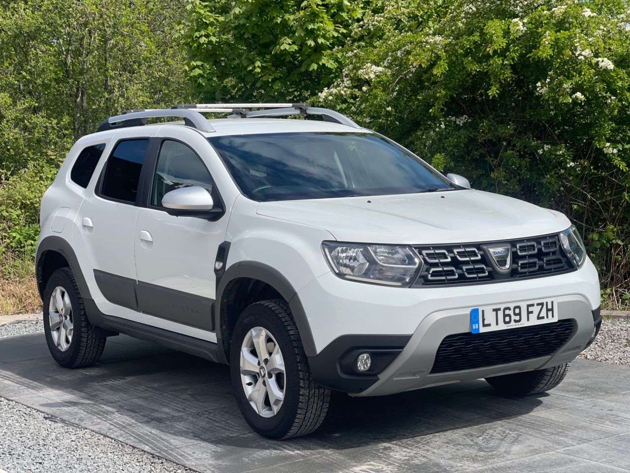 A 2019 DACIA DUSTER 1.3 TCe Comfort SUV 5dr Petrol Manual Euro 6 (s/s) (130 ps) 6 MONTHS WARRAN A 2019 DACIA DUSTER 1.3 TCe Comfort SUV 5dr Petrol Manual Euro 6 (s/s) (130 ps) 6 MONTHS WARRAN