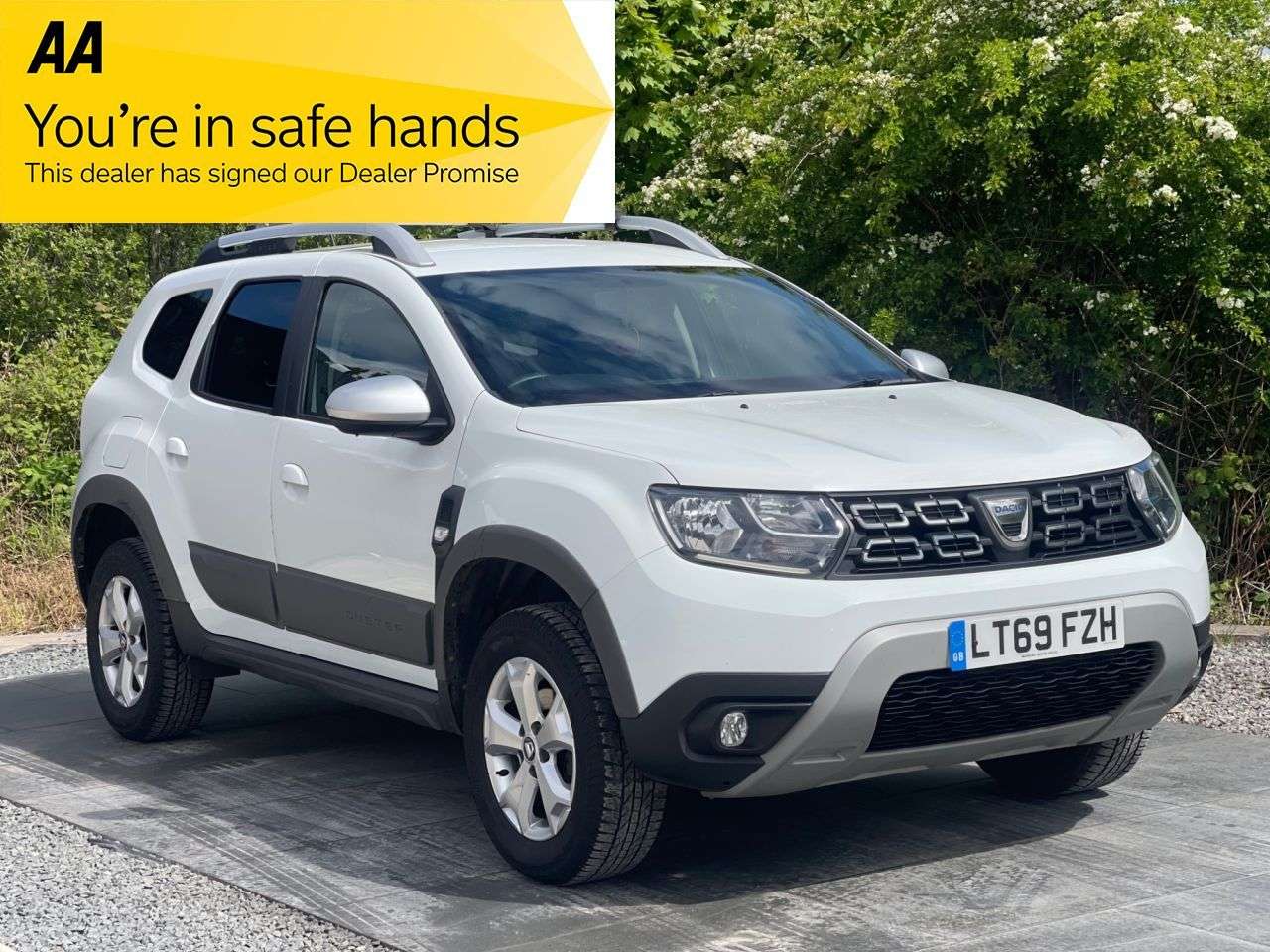 A 2019 DACIA DUSTER 1.3 TCe Comfort SUV 5dr Petrol Manual Euro 6 (s/s) (130 ps) 6 MONTHS WARRAN A 2019 DACIA DUSTER 1.3 TCe Comfort SUV 5dr Petrol Manual Euro 6 (s/s) (130 ps) 6 MONTHS WARRAN
