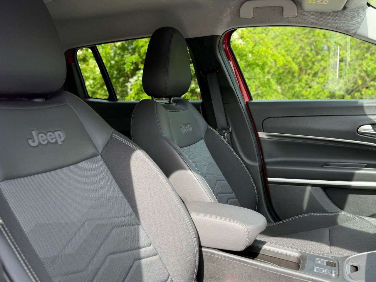 2024 JEEP AVENGER 2024 JEEP AVENGER