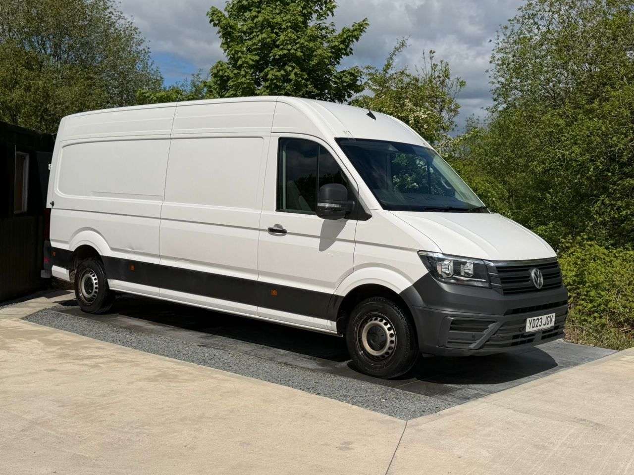 A 2023 VOLKSWAGEN CRAFTER 2.0 TDI CR35 Trendline Panel Van 5dr Diesel Manual FWD LWB High Roof Euro 6 A 2023 VOLKSWAGEN CRAFTER 2.0 TDI CR35 Trendline Panel Van 5dr Diesel Manual FWD LWB High Roof Euro 6