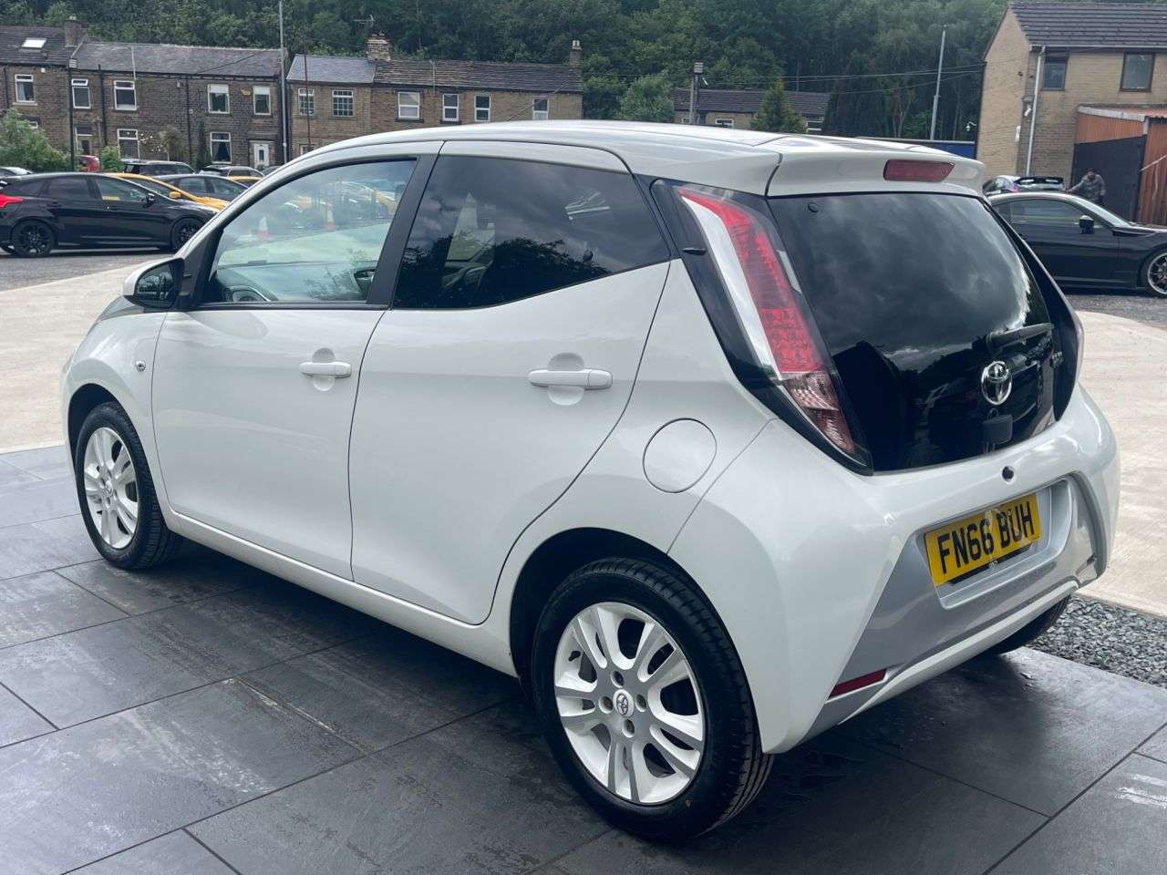 2016 TOYOTA AYGO 2016 TOYOTA AYGO