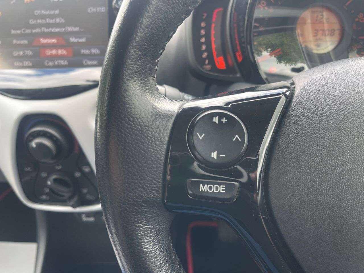 2016 TOYOTA AYGO 2016 TOYOTA AYGO