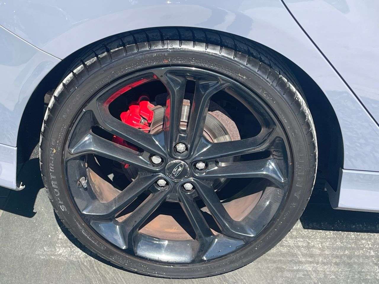 A 2016 FORD FOCUS 2.0T EcoBoost ST-3 Hatchback 5dr Petrol Manual Euro 6 (s/s) (250 ps) WELL M A 2016 FORD FOCUS 2.0T EcoBoost ST-3 Hatchback 5dr Petrol Manual Euro 6 (s/s) (250 ps) WELL M