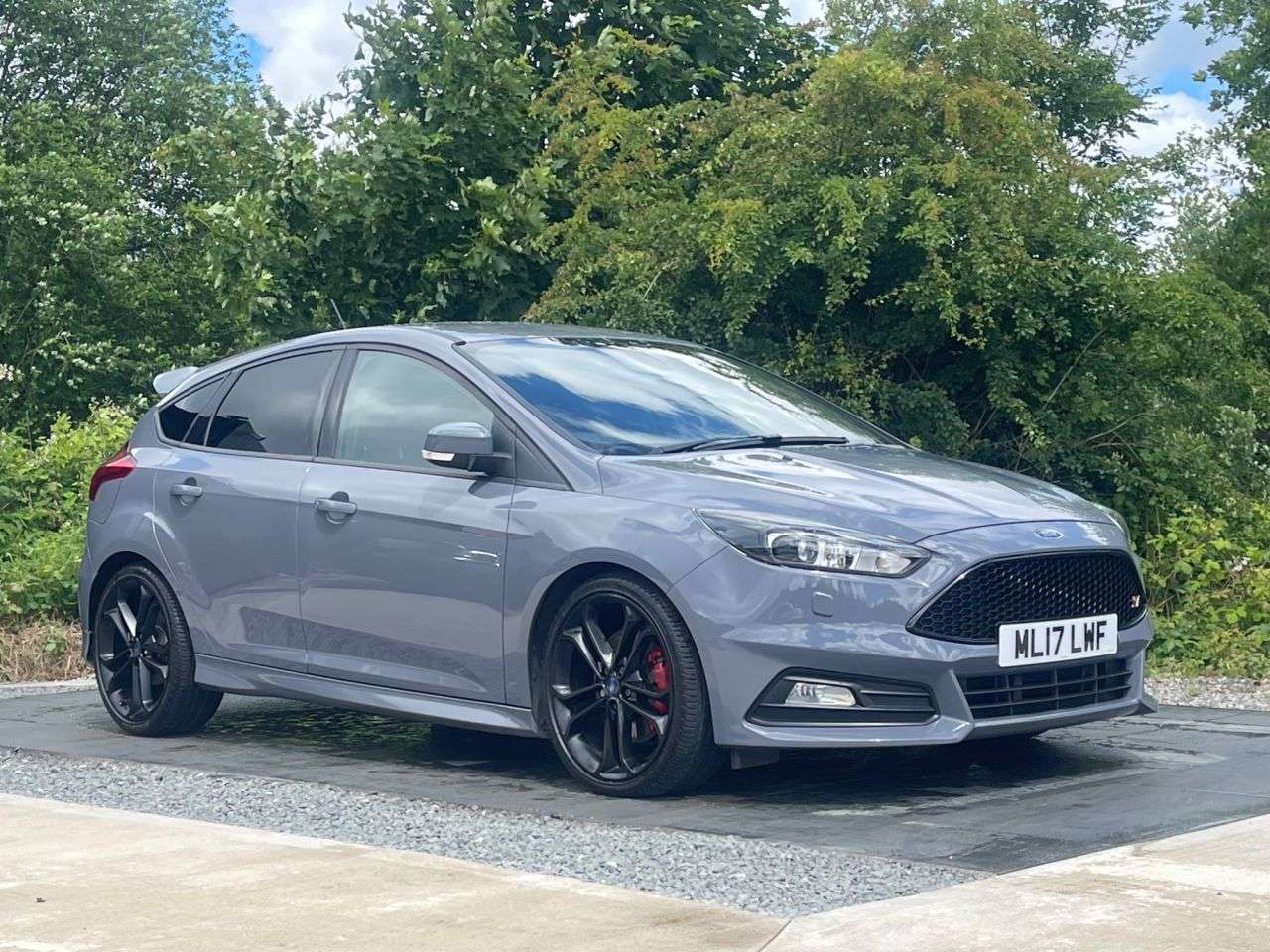 A 2017 FORD FOCUS 2.0 TDCi ST-3 Hatchback 5dr Diesel Manual Euro 6 (s/s) (185 ps) HEATED RECA A 2017 FORD FOCUS 2.0 TDCi ST-3 Hatchback 5dr Diesel Manual Euro 6 (s/s) (185 ps) HEATED RECA