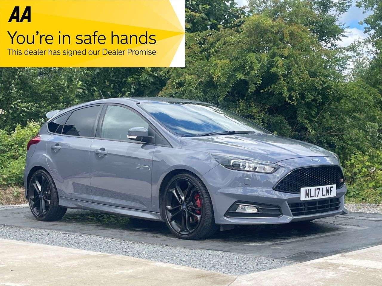 A 2017 FORD FOCUS 2.0 TDCi ST-3 Hatchback 5dr Diesel Manual Euro 6 (s/s) (185 ps) HEATED RECA A 2017 FORD FOCUS 2.0 TDCi ST-3 Hatchback 5dr Diesel Manual Euro 6 (s/s) (185 ps) HEATED RECA