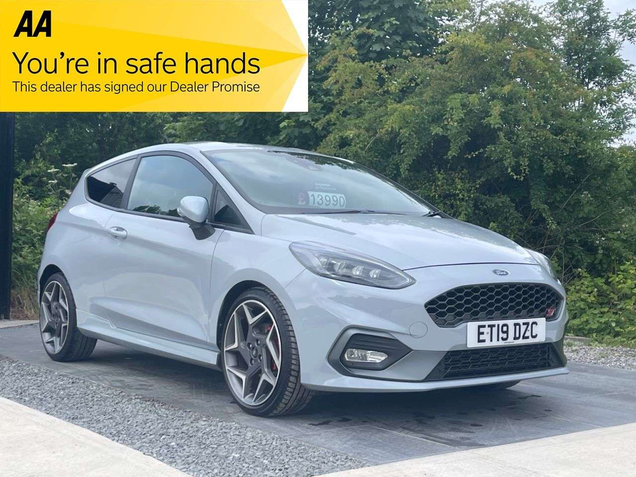 A 2019 FORD FIESTA 1.5T EcoBoost ST-3 Hatchback 3dr Petrol Manual Euro 6 (s/s) (200 ps) HEATED A 2019 FORD FIESTA 1.5T EcoBoost ST-3 Hatchback 3dr Petrol Manual Euro 6 (s/s) (200 ps) HEATED