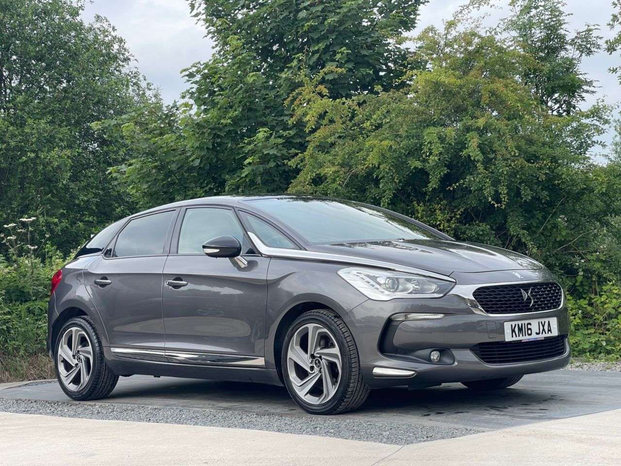 2016 DS AUTOMOBILES DS 5 2016 DS AUTOMOBILES DS 5